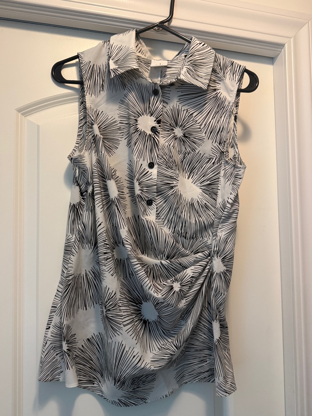 CAbi Sleeveless Blouse - Women